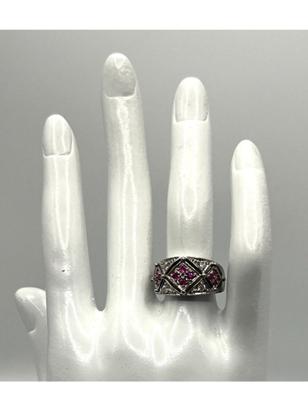 Sterling Silver Ring With Pink & Clear Stones Size 7 Stamped 925 - Picture 4 of 7